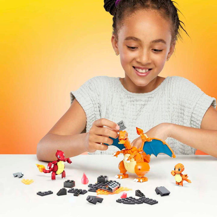Pokémon Mega Construx Wonder Builders Construction Set - Charmander Evolution